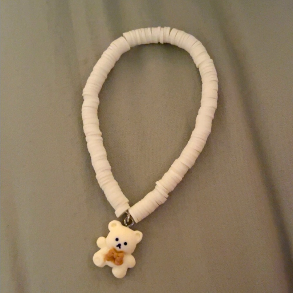 Disk-Stacked Bear Bracelet